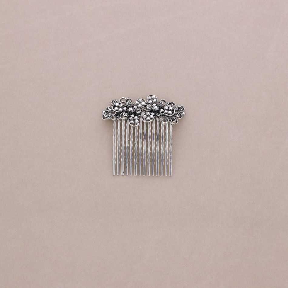 HAIR COMB WITH METAL FLOWERS AND CRYSTALS