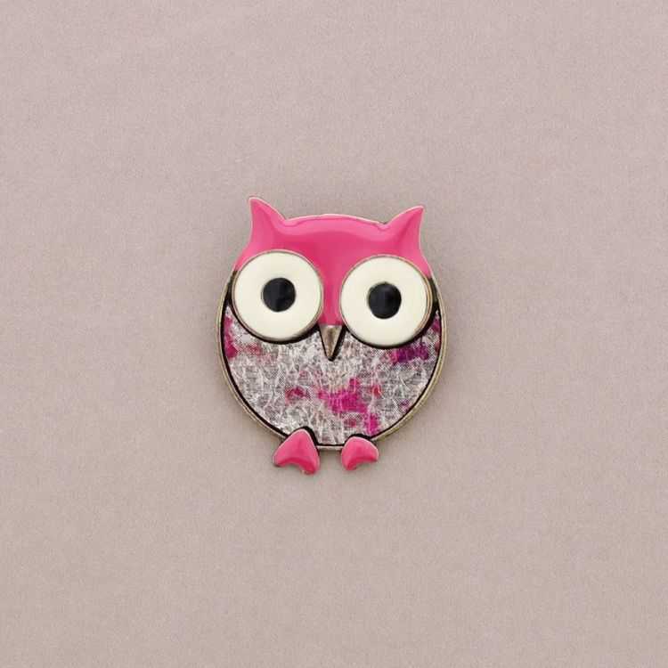 METAL ENAMEL BROOCH