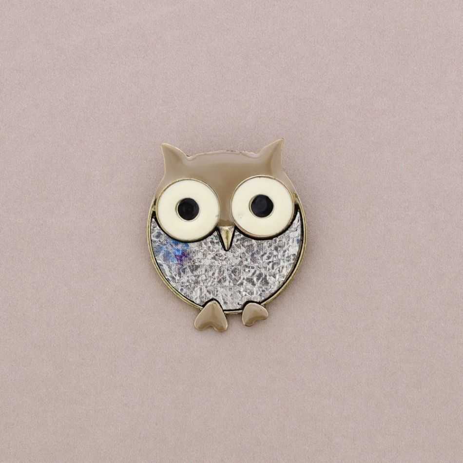 METAL ENAMEL BROOCH