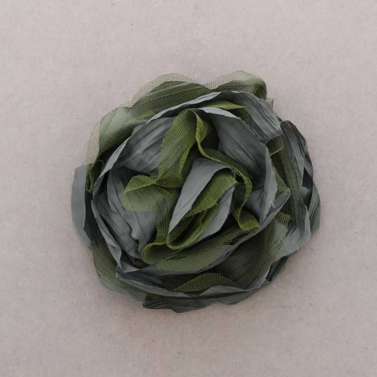 FLOWER BROOCH 17CM