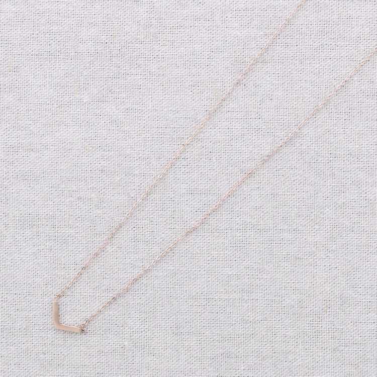 GARGANTILLA ACERO FORMA V
