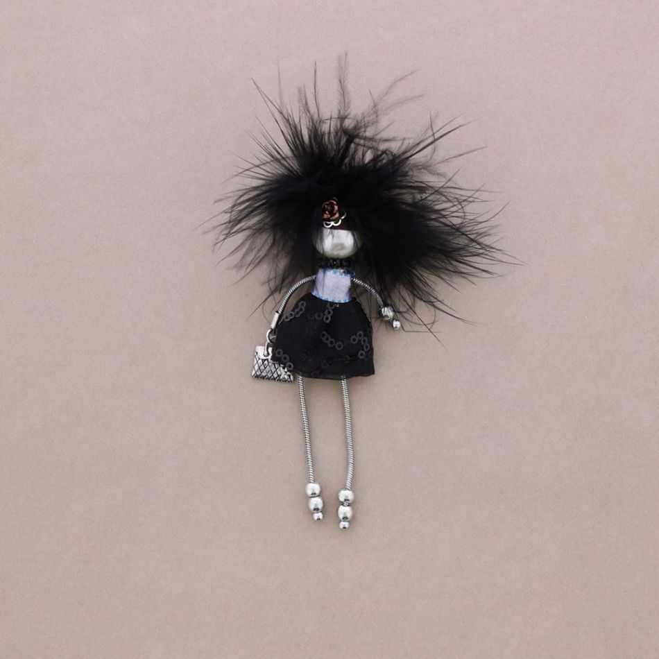 LADY QUEEN DOLL BROOCH
