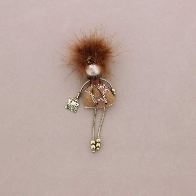 LADY QUEEN DOLL BROOCH