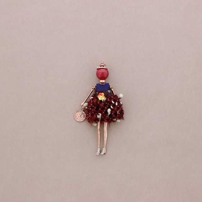 BROCHE COLGANTE MUÑECA