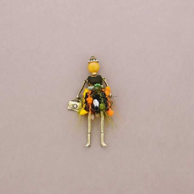 DOLL BROOCH