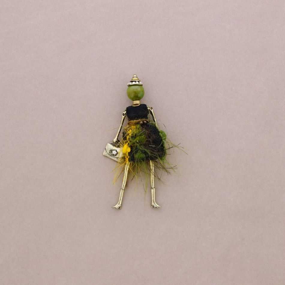 DOLL BROOCH