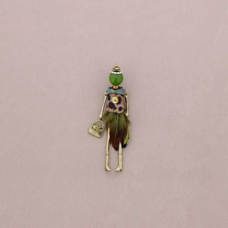 BROCHE MUÑECA 2