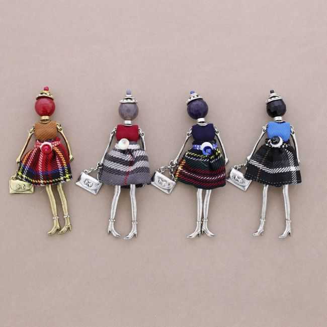 DOLL BROOCH