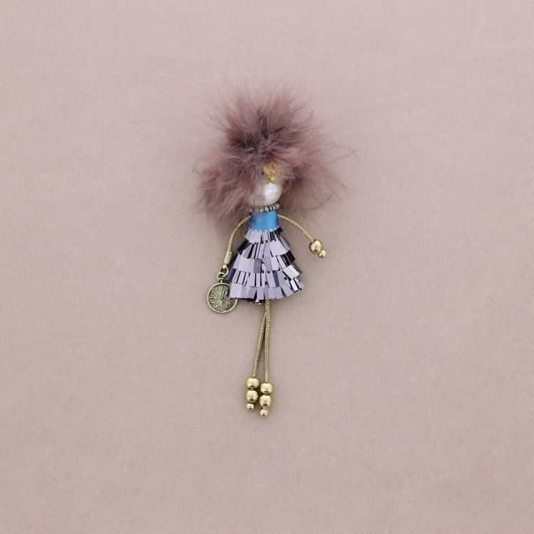LADY QUEEN DOLL BROOCH