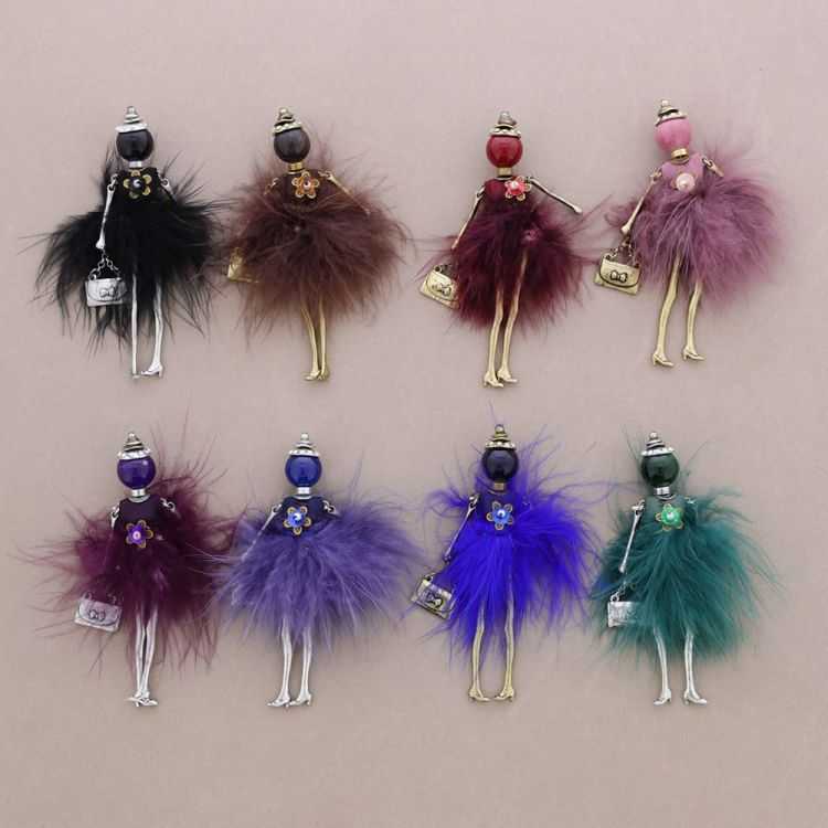 DOLL BROOCH 2