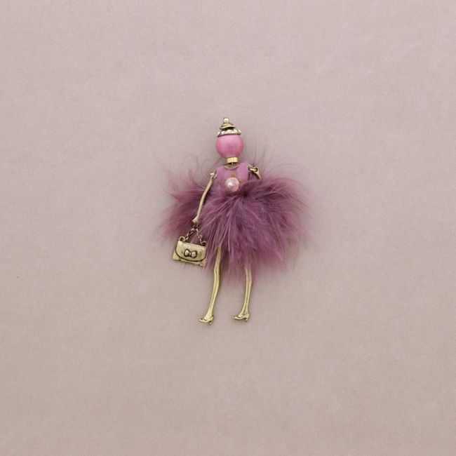 DOLL BROOCH
