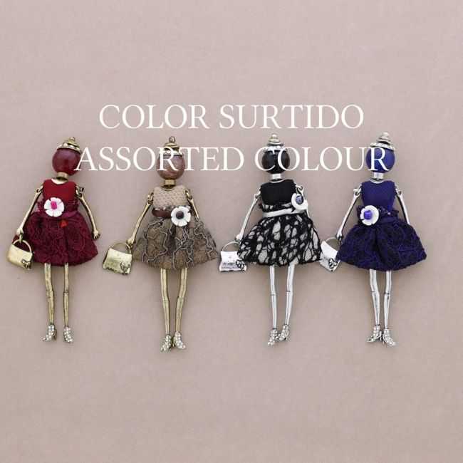 METAL DOLL BROOCH
