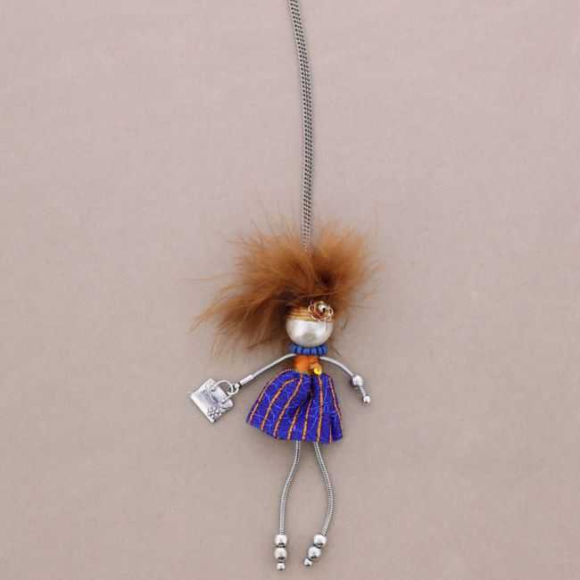 LONG PENDANT NECKLACE LADY QUEEN DOLL