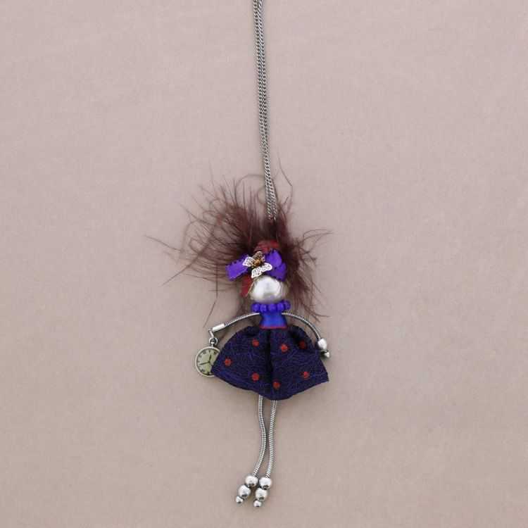 COLLAR LARGO COLG. MUÑECA LADY QUEEN