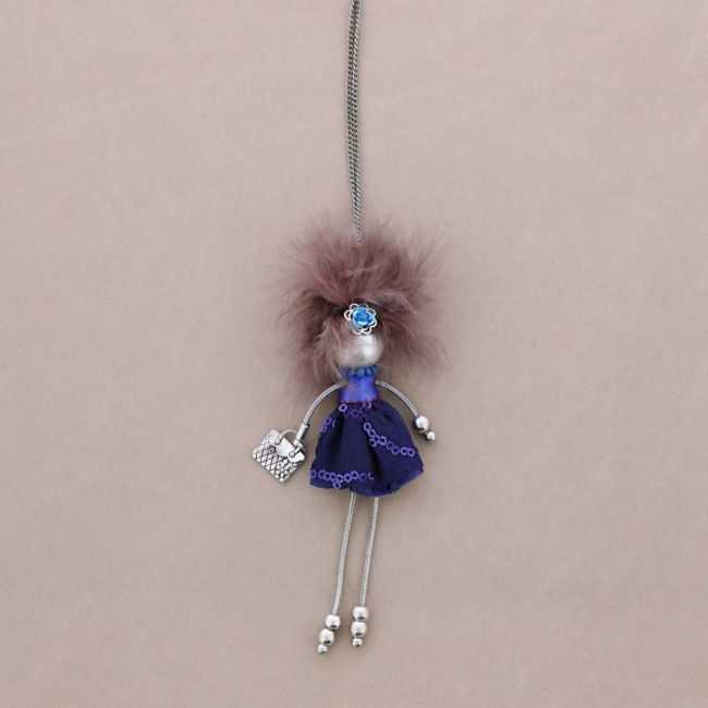 LONG PENDANT NECKLACE LADY QUEEN DOLL