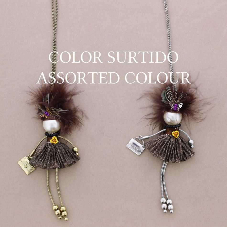 LONG NECKLACE LADY QUEEN DOLL PENDANT