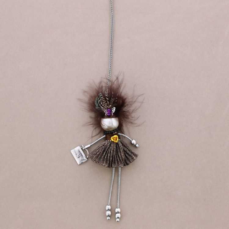 COLLAR LARGO COLG. MUÑECA LADY QUEEN