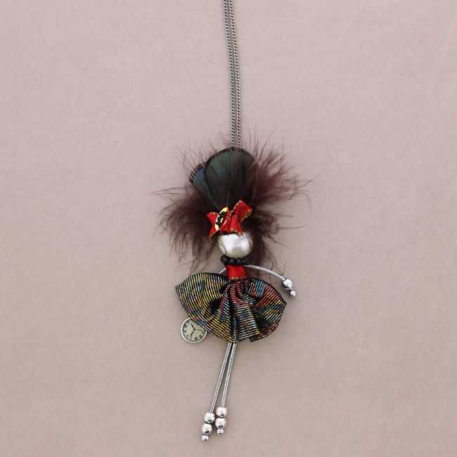 COLLAR LARGO COLG. MUÑECA LADY QUEEN
