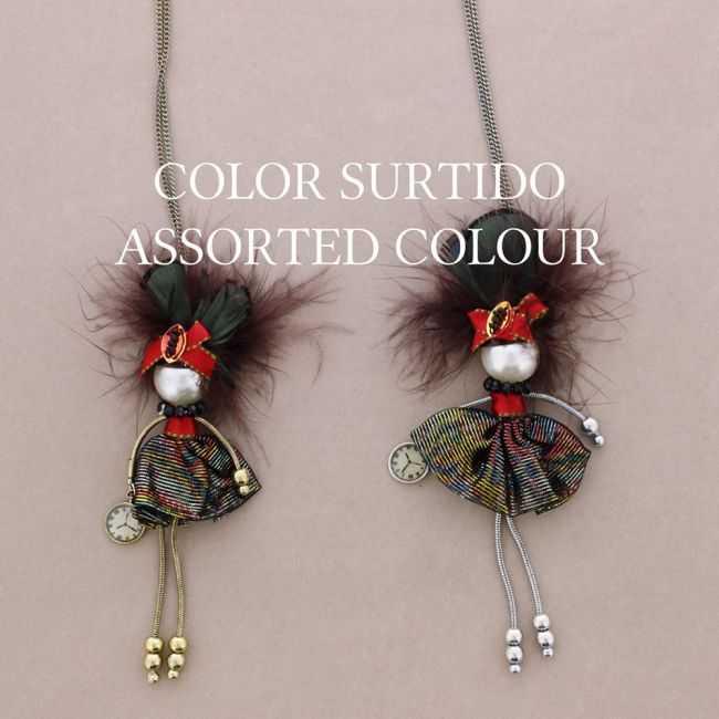 COLLAR LARGO COLG. MUÑECA LADY QUEEN