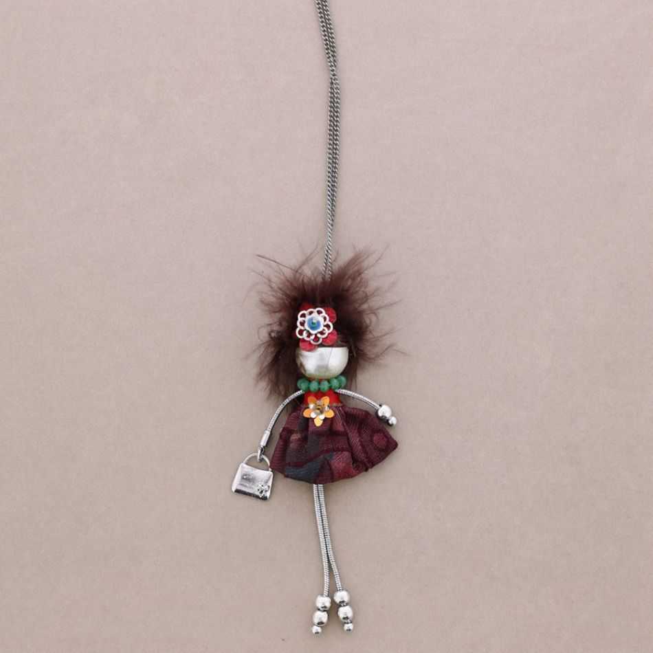 LONG PENDANT NECKLACE LADY QUEEN DOLL