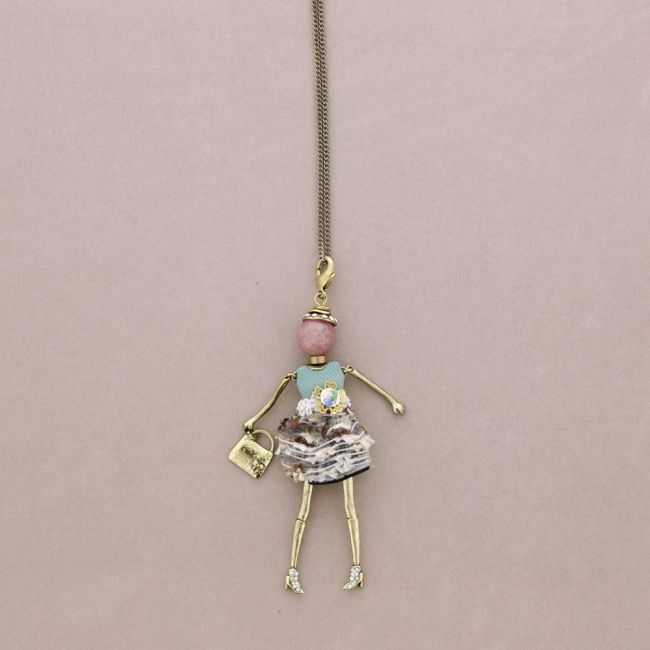 LONG PENDANT NECKLACE DOLL