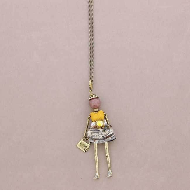 LONG PENDANT NECKLACE DOLL