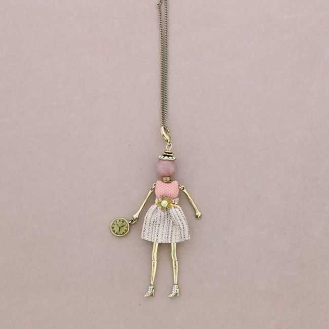 LONG PENDANT NECKLACE DOLL