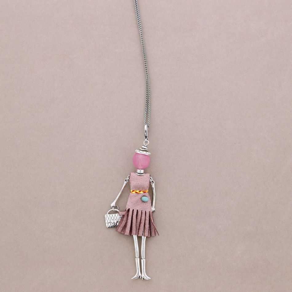 LONG PENDANT NECKLACE DOLL