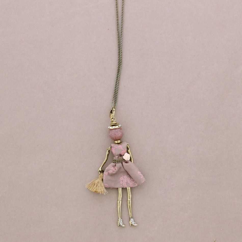 LONG PENDANT NECKLACE DOLL