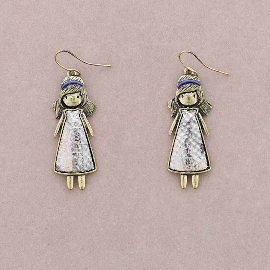 DOLL EARRING