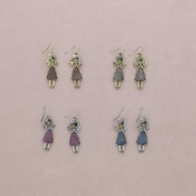 DOLL EARRINGS