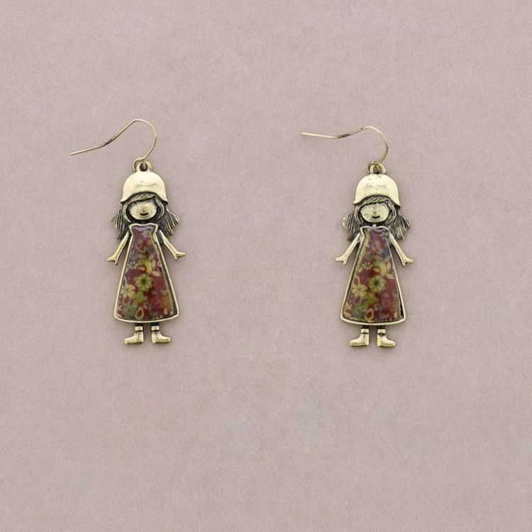 DOLL EARRINGS