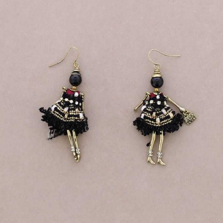 PENDANT EARRINGS DOLL