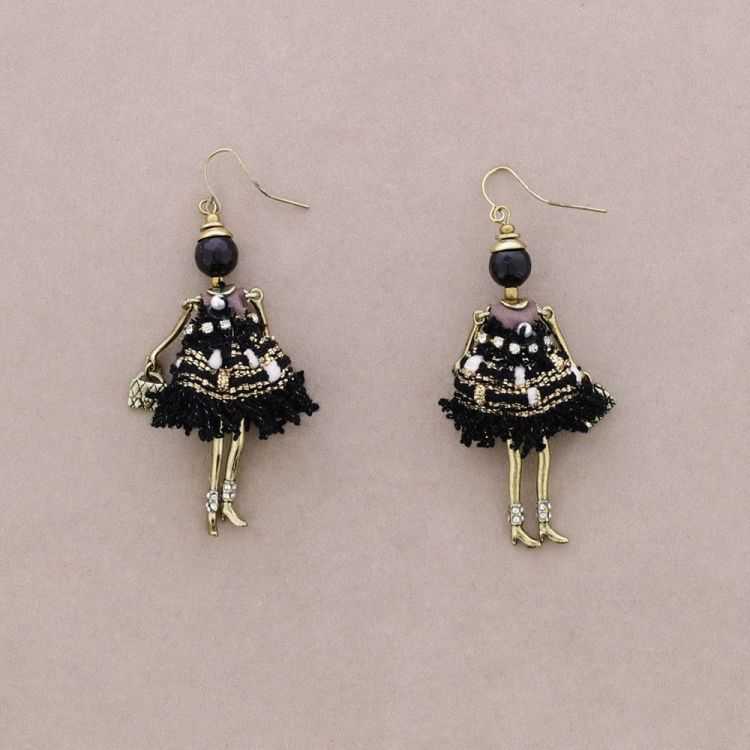 PENDIENTES COLG. MUÑECA 2