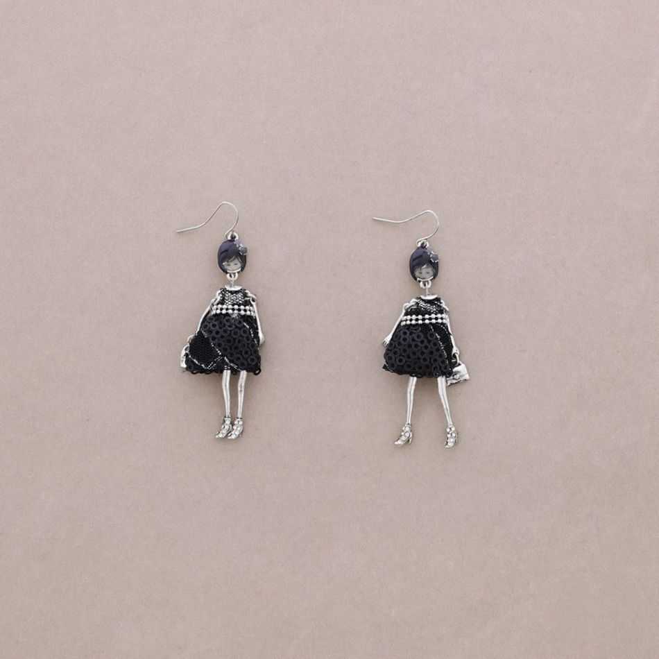 PENDIENTES COLG. MUÑECA CARINA