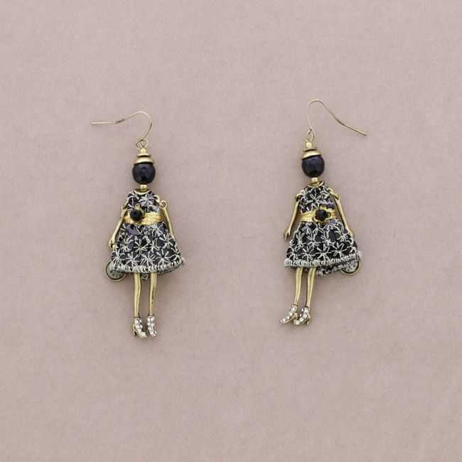 PENDANT EARRINGS DOLL