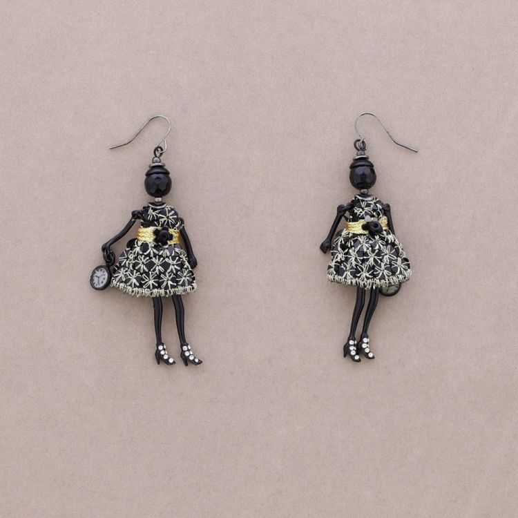 PENDIENTES COLG. MUÑECA 2