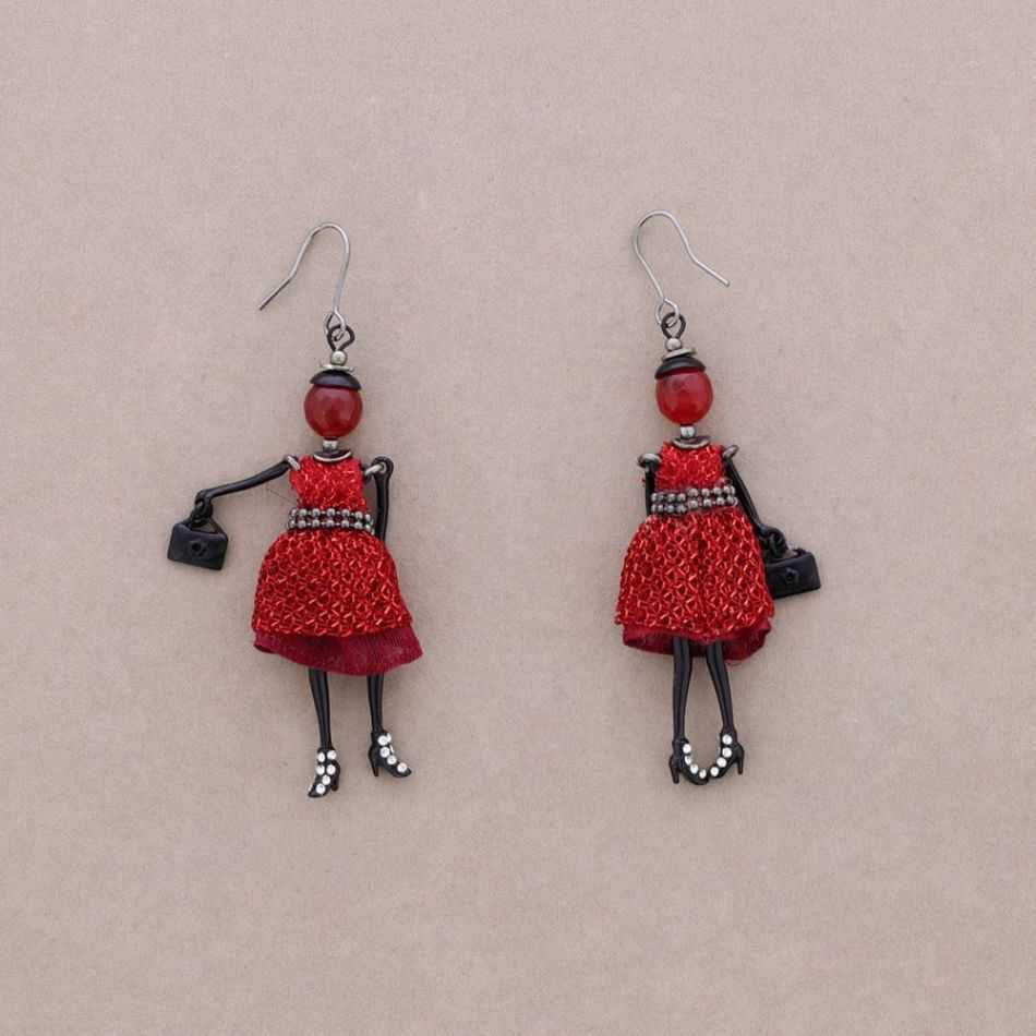 DOLL PENDANT EARRINGS