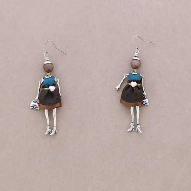 PENDIENTES COLGANTE MUÑECA