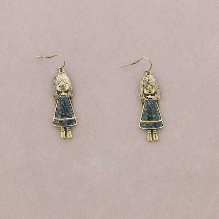 DOLL EARRINGS