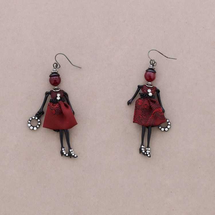 PENDIENTES COLG. MUÑECA 2