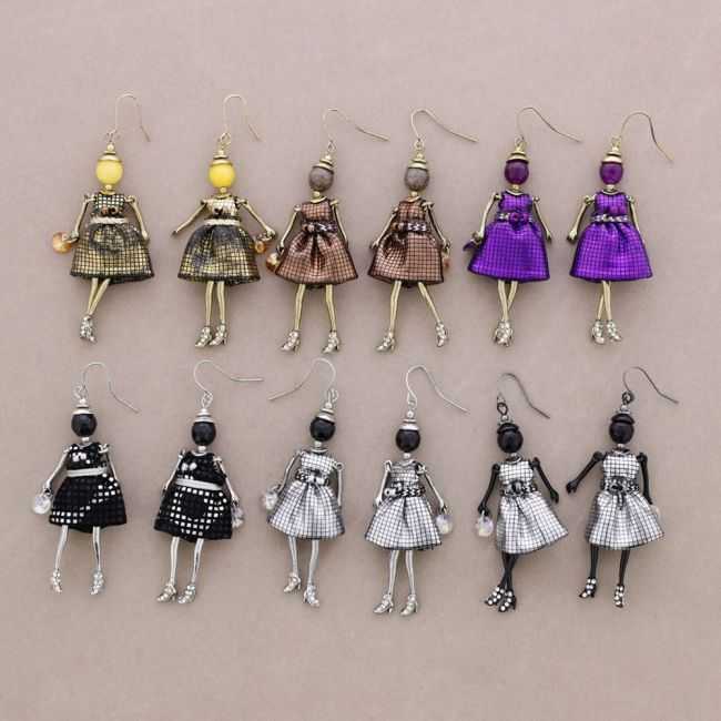 PENDANT EARRINGS DOLL