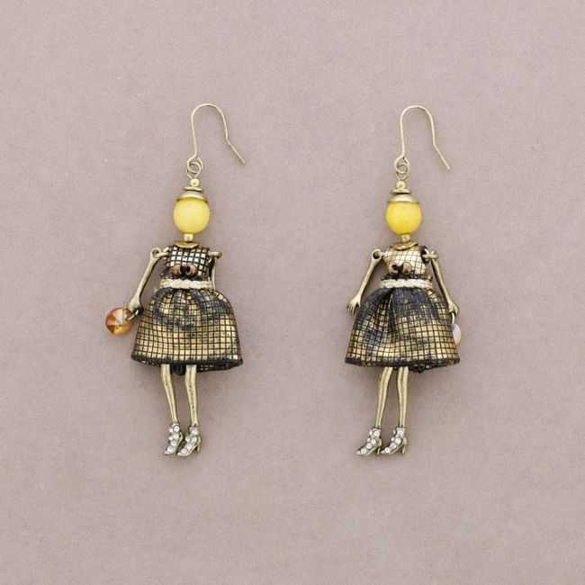 PENDANT EARRINGS DOLL