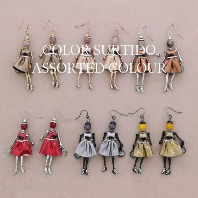 PENDANT EARRINGS DOLL