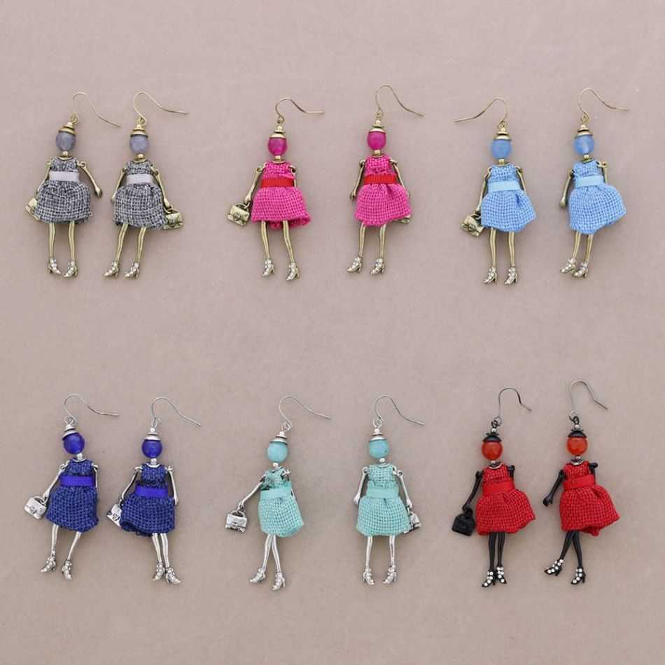 PENDIENTES COLG. MUÑECA