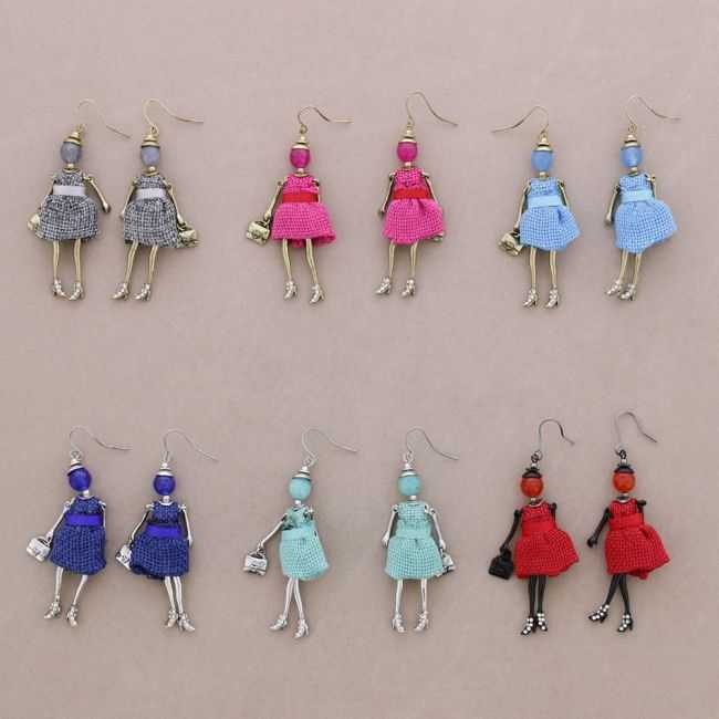 PENDIENTES COLG. MUÑECA