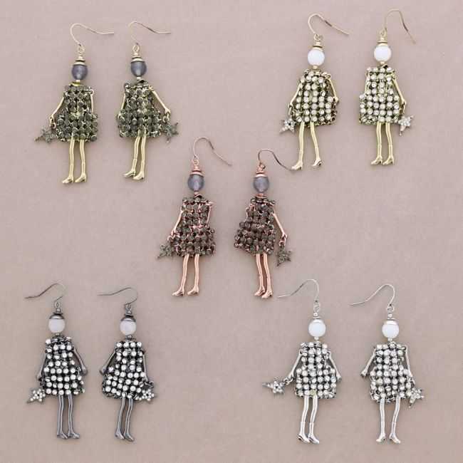 PENDIENTES COLGANTE MUNECA