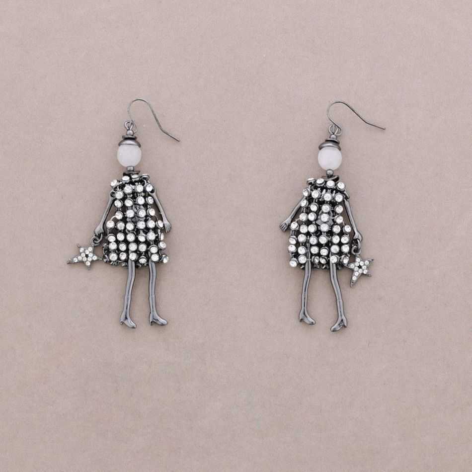 PENDIENTES COLGANTE MUNECA