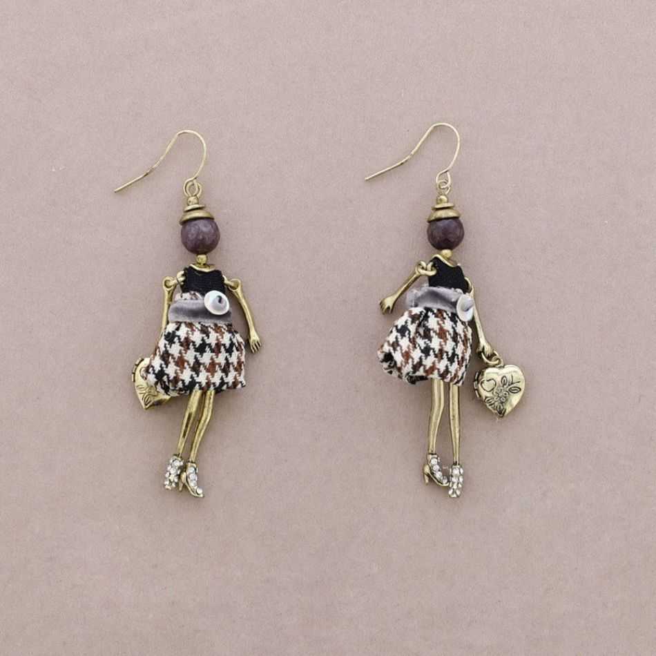 PENDANT EARRINGS DOLL