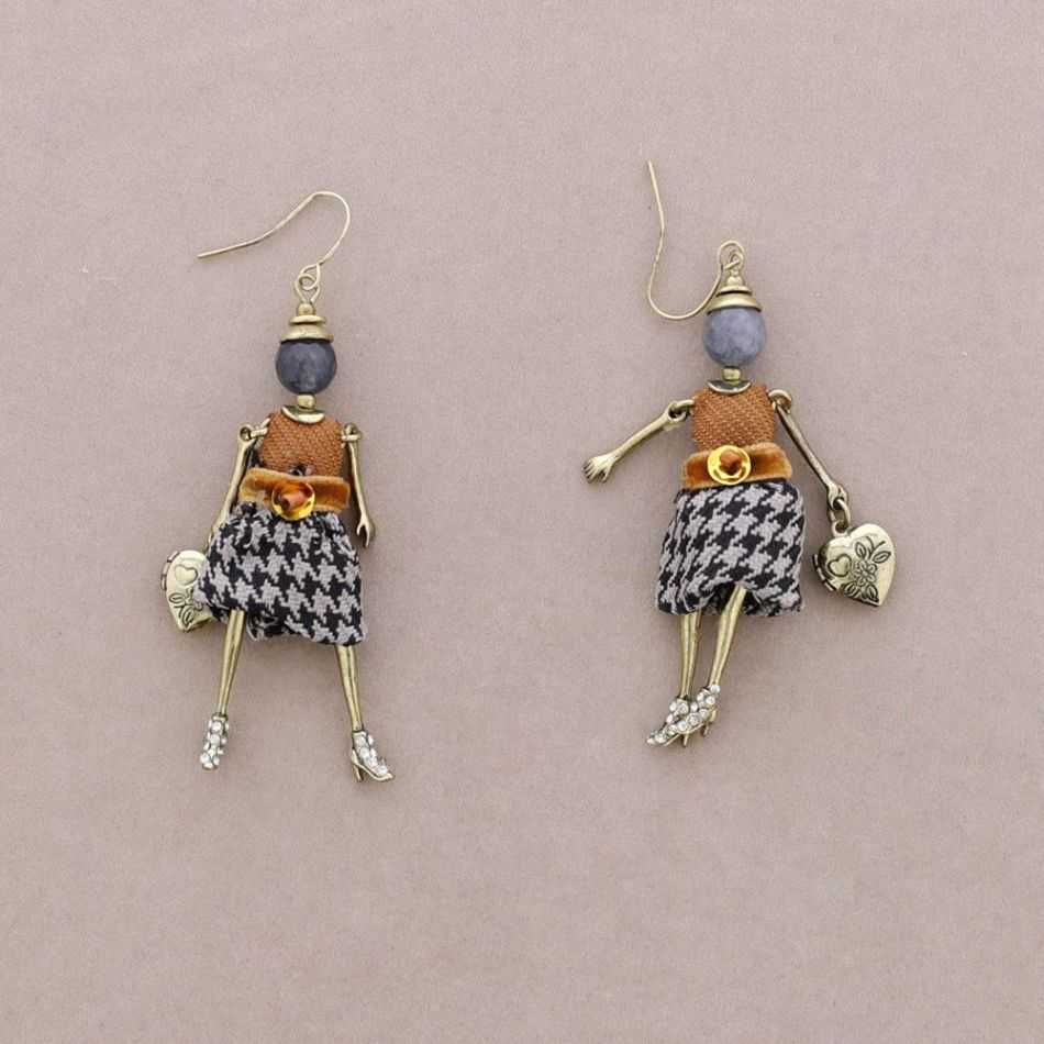 PENDANT EARRINGS DOLL